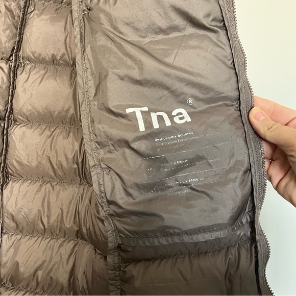 TNACTION The Little Puff Long Women’s Small - Picture 7 of 10